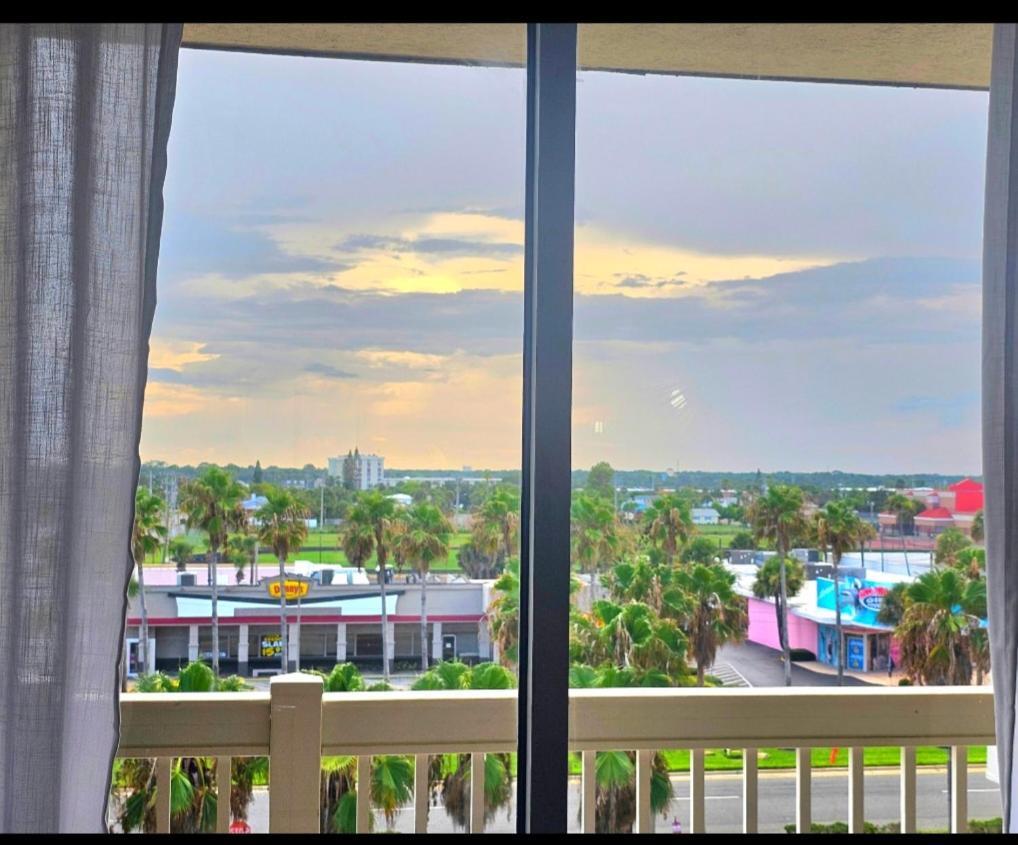 Stay On The Beach! Wonderful Location! Daytona Beach Ngoại thất bức ảnh